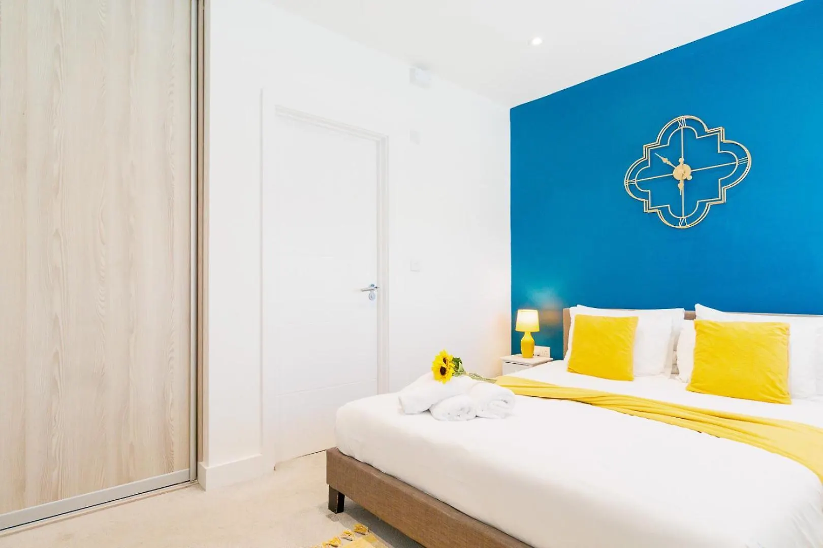 Appartement City Centre, Sleeps 7, Stunning Views & Parking, Interconnected Rooms Long Stay Work Contractor Leisure, Diamond Penthouse Cambridge
