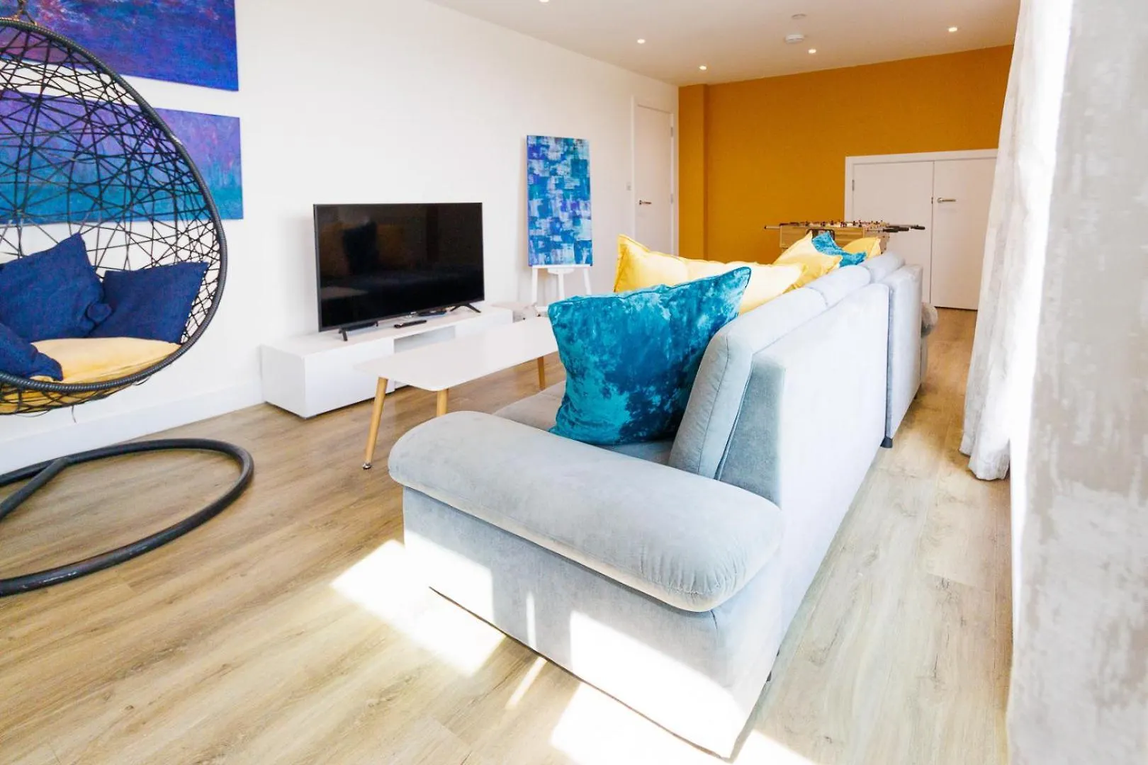 City Centre, Sleeps 7, Stunning Views & Parking, Interconnected Rooms Long Stay Work Contractor Leisure, Diamond Penthouse Cambridge Verenigd Koninkrijk