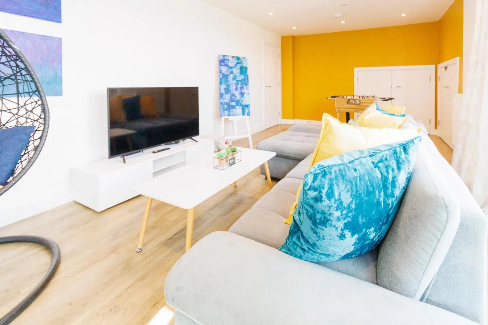 Appartement City Centre, Sleeps 7, Stunning Views & Parking, Interconnected Rooms Long Stay Work Contractor Leisure, Diamond Penthouse Cambridge
