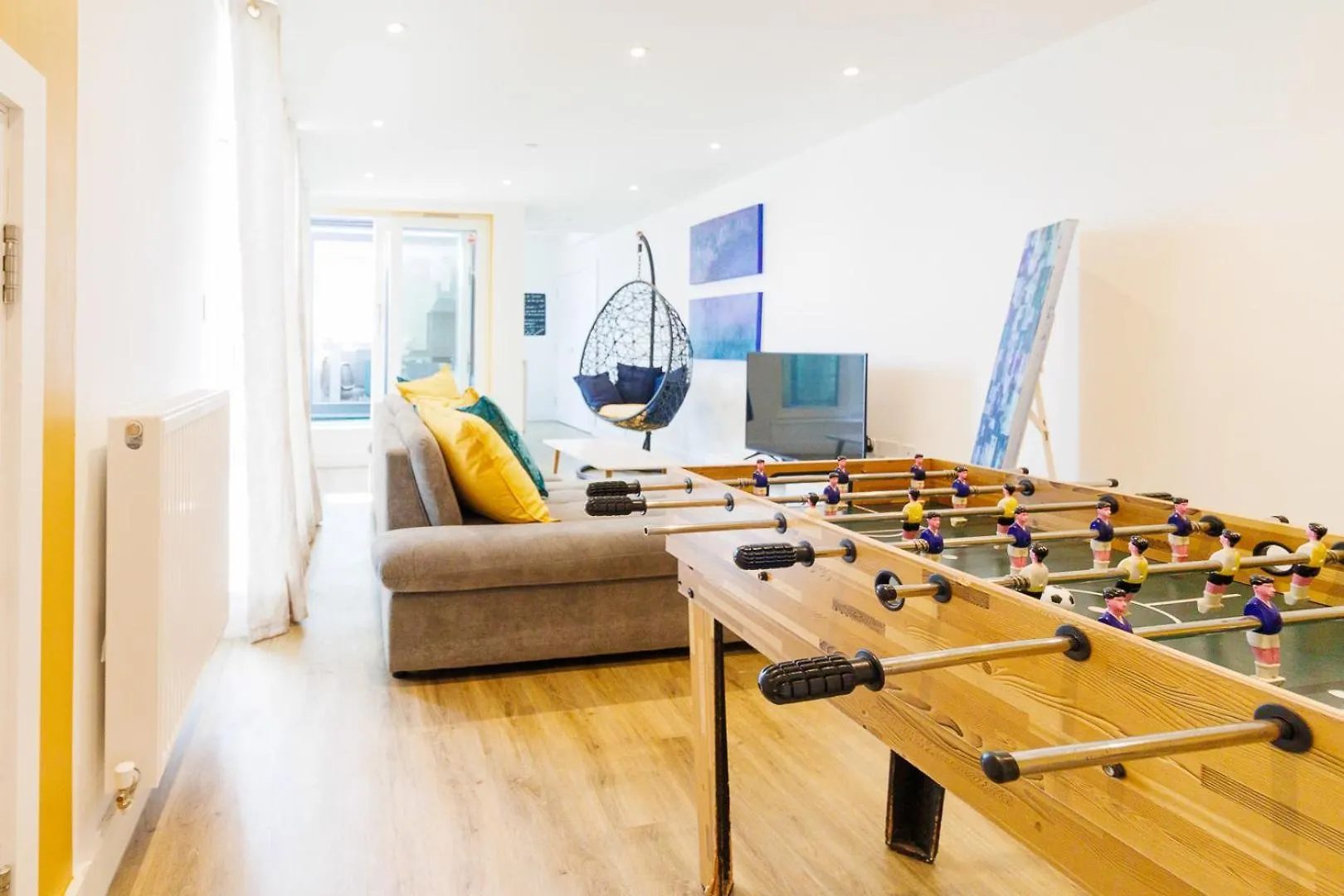 City Centre, Sleeps 7, Stunning Views & Parking, Interconnected Rooms Long Stay Work Contractor Leisure, Diamond Penthouse Cambridge