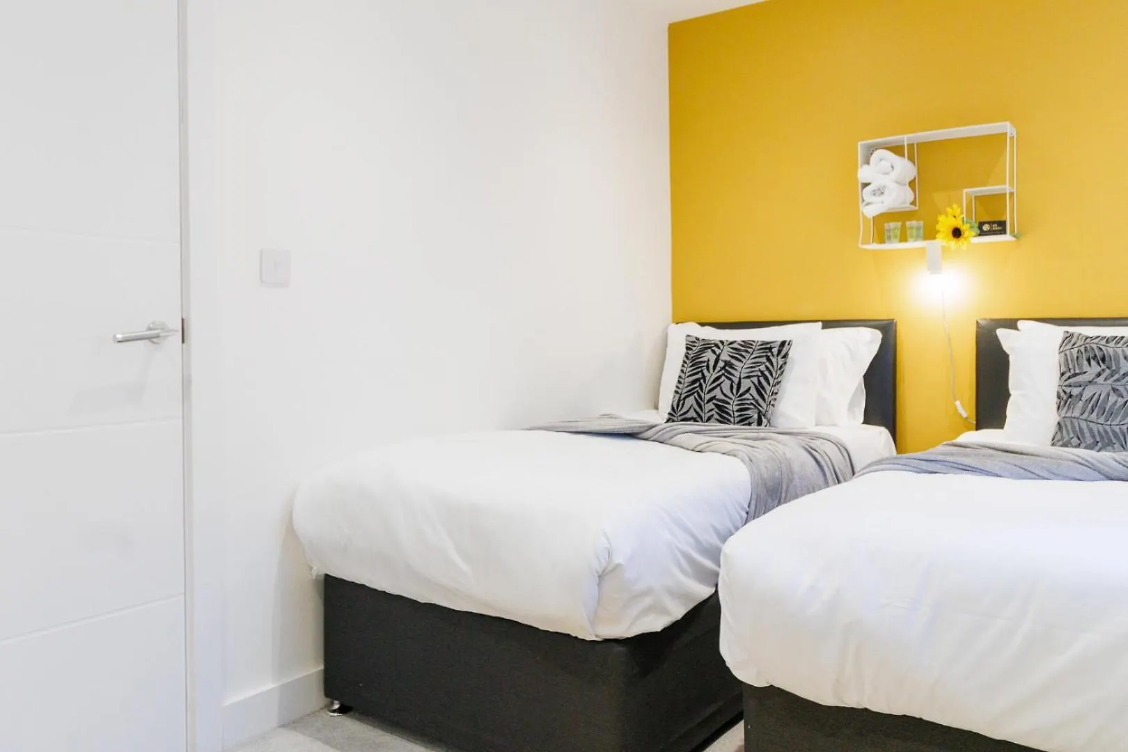 Appartement City Centre, Sleeps 7, Stunning Views & Parking, Interconnected Rooms Long Stay Work Contractor Leisure, Diamond Penthouse Cambridge