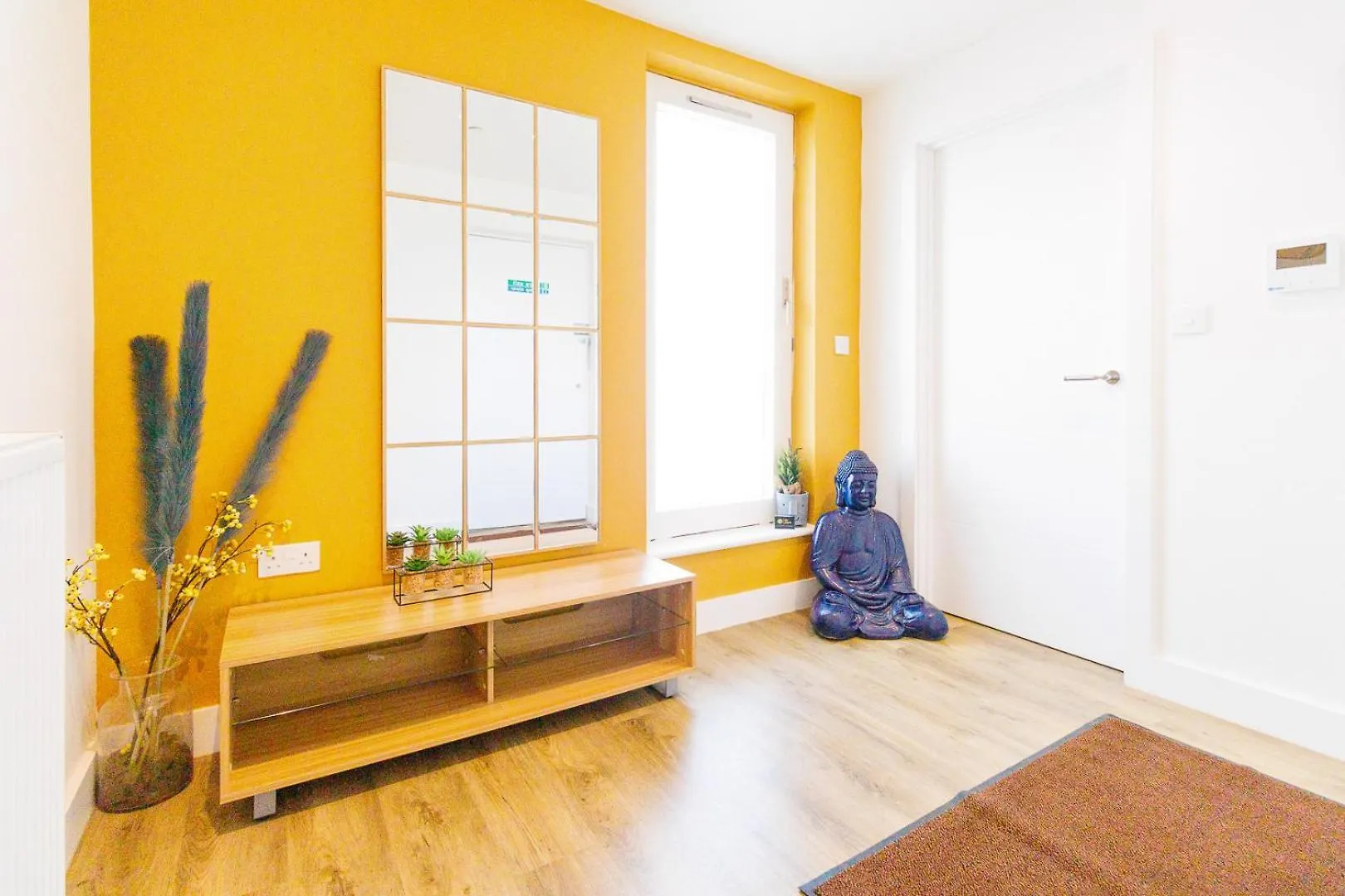 City Centre, Sleeps 7, Stunning Views & Parking, Interconnected Rooms Long Stay Work Contractor Leisure, Diamond Penthouse Cambridge Appartamento