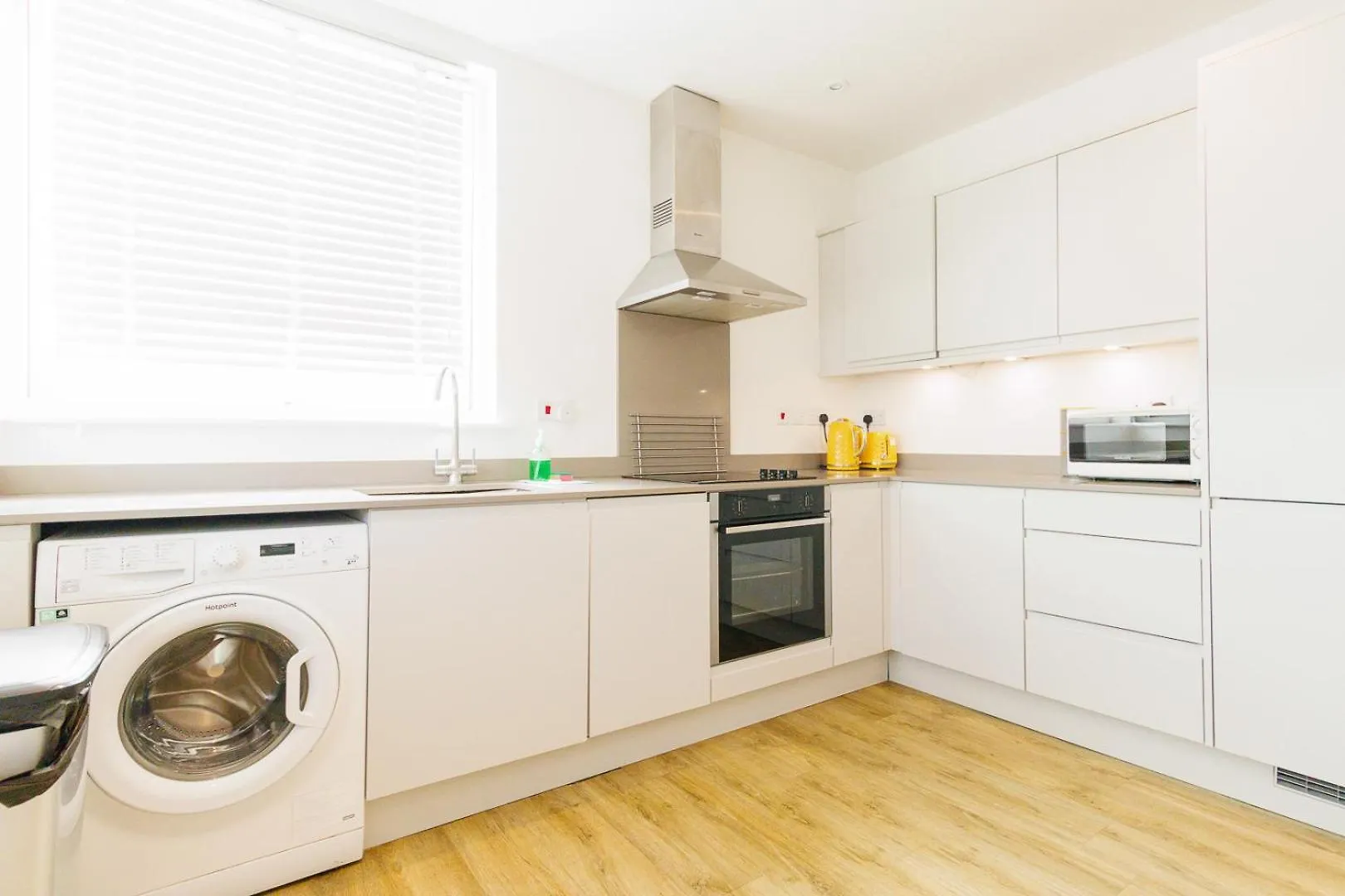 Appartamento City Centre, Sleeps 7, Stunning Views & Parking, Interconnected Rooms Long Stay Work Contractor Leisure, Diamond Penthouse Cambridge Regno Unito